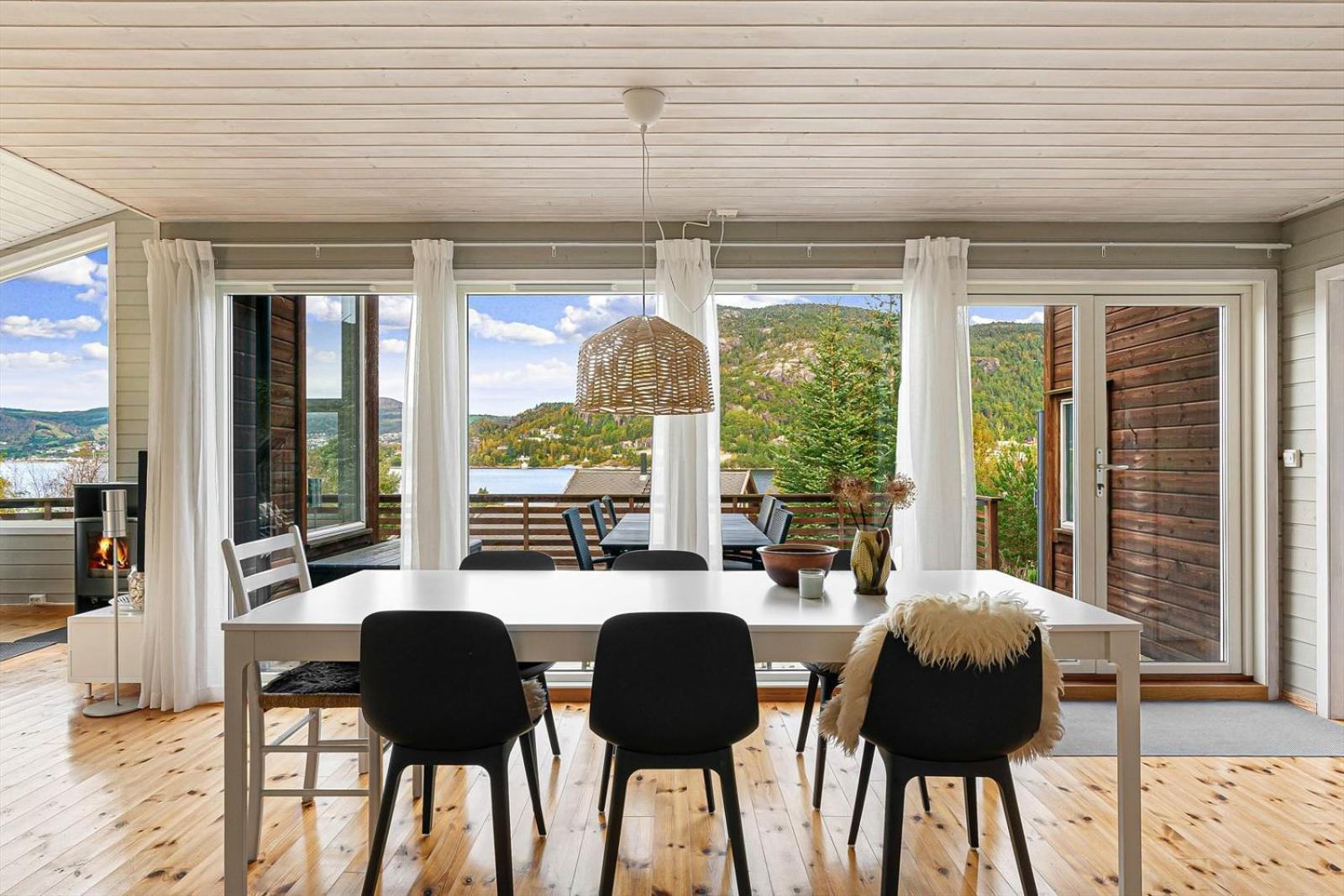 约尔珀兰Charming House Located By The Fjord With The Pultpitrock Within Short Distance别墅 外观 照片
